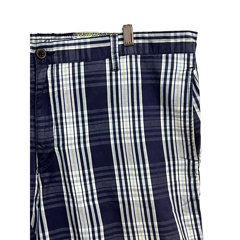 Robert Graham Plaid Shorts Mens 42 Navy Blue White Classic Fit Cotton Flat Front